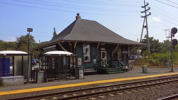 Murray Hill Train Station